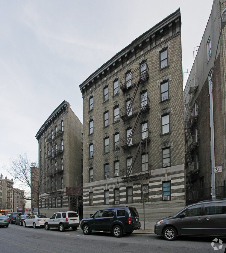 Primary Photo - 371 Wadsworth Ave
