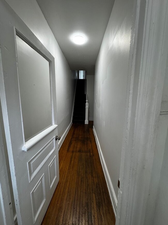 Building Photo - 39 N 10th St