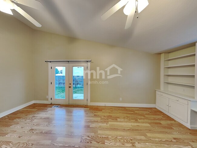 Foto del edificio - 1659 W 1065 S