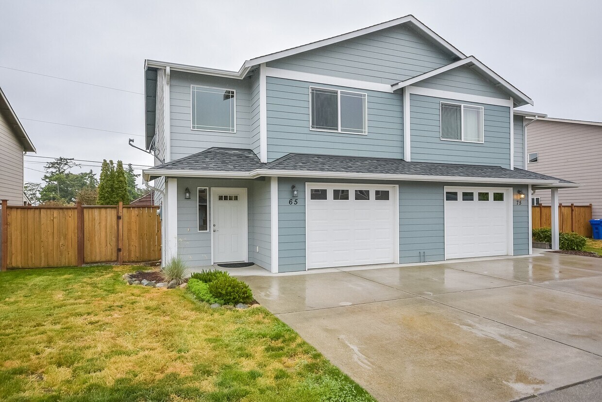 Primary Photo - 3 Bed 2.5 Bath Townhome