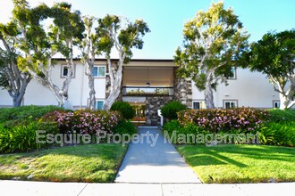 Building Photo - 5009 Nautilus St