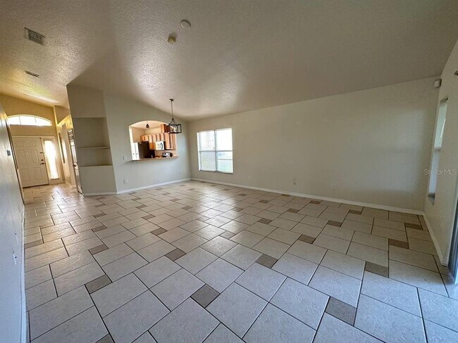 Foto del edificio - 14307 Sapphire Bay Cir