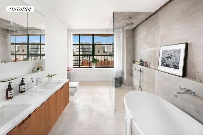 Foto del edificio - 456 W 19th St