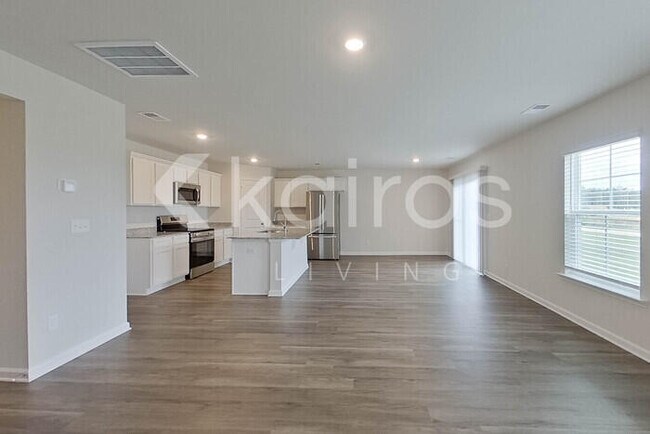 Foto del edificio - 47 Springdale Rd