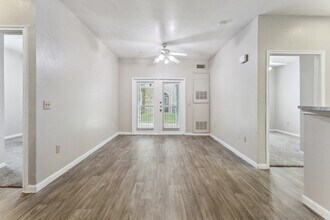 Interior Photo - The Life at Sterling Woods