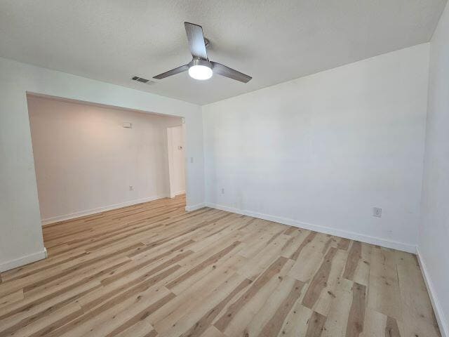 Foto del edificio - 931 Merganser Way