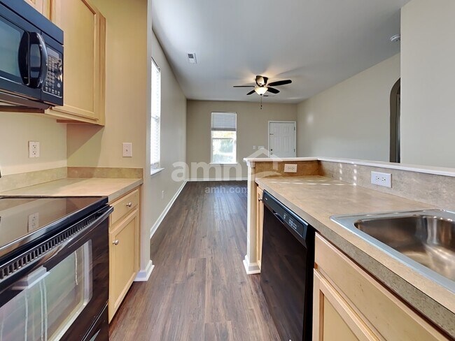 Building Photo - 108 Worthington Dr