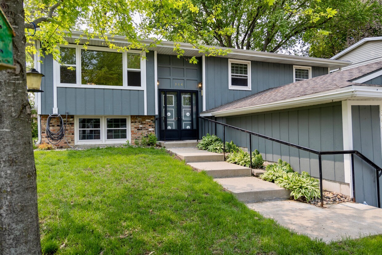 Foto principal - 364 S Orange St