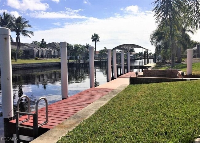 Building Photo - 3419 SE 18th Pl