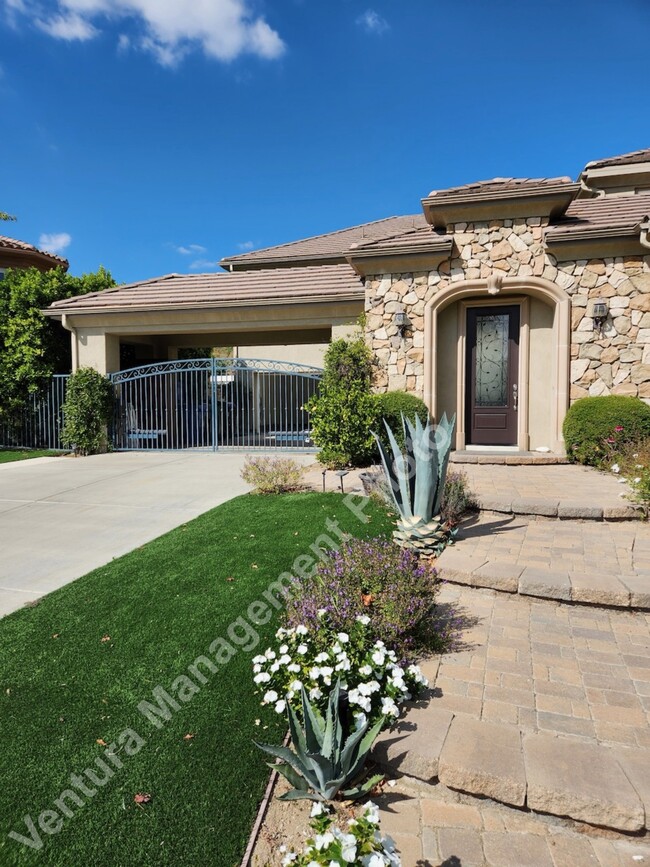 Building Photo - 14229 Shawnee Ct
