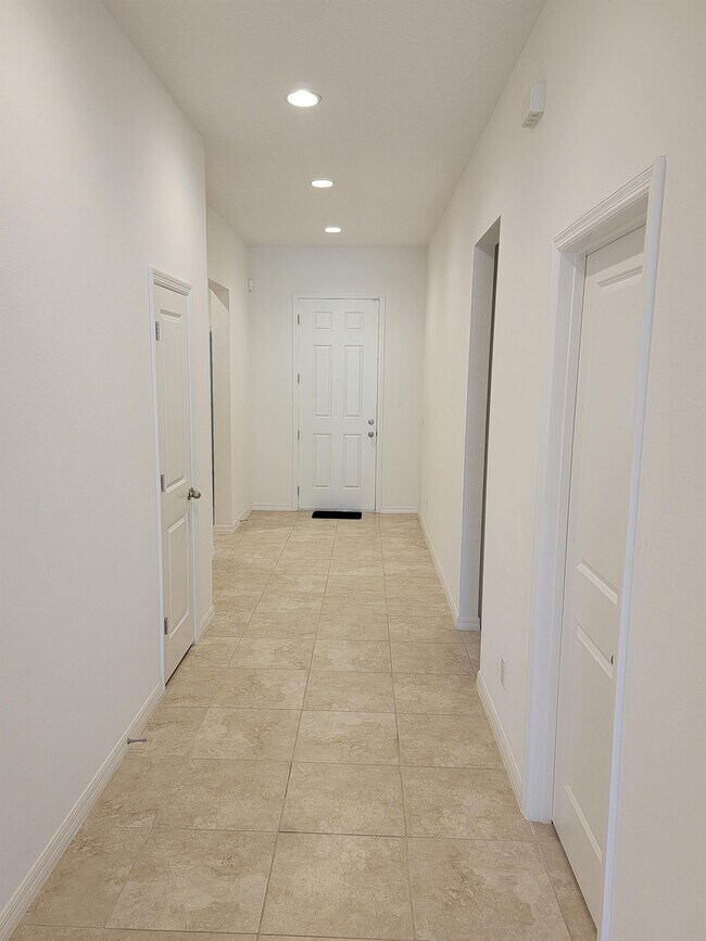 Foto del edificio - 5325 Jubiloso Dr