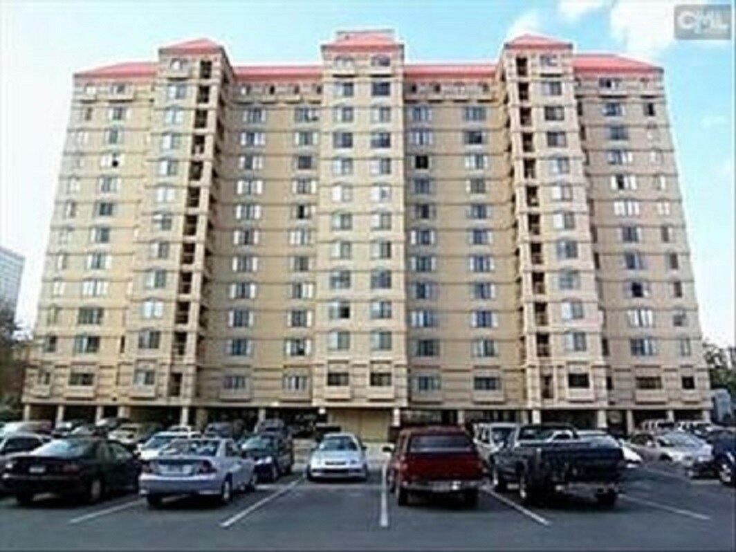 Foto principal - 1600 Park Cir