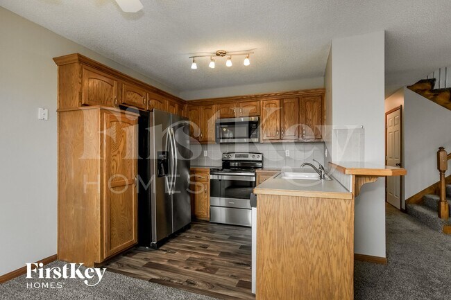 Foto del edificio - 11104 Highview Rd