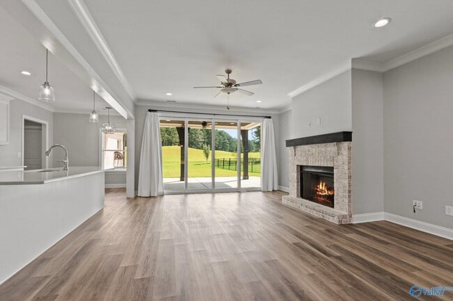 Foto del edificio - 1439 Cherokee Ridge Dr