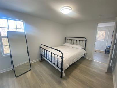 Foto del edificio - 150 Riley Ct