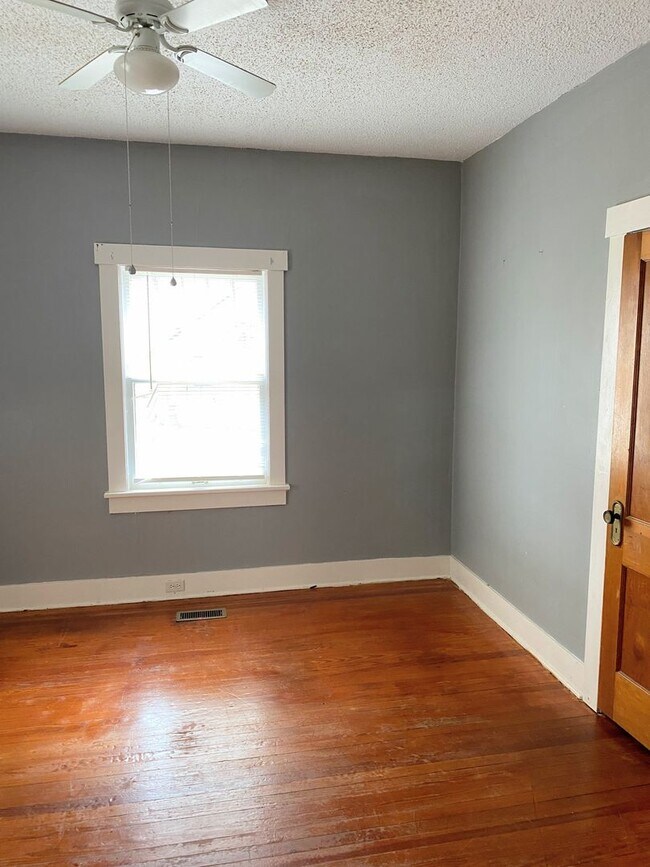 Foto del edificio - 2 bed, 2 bath home