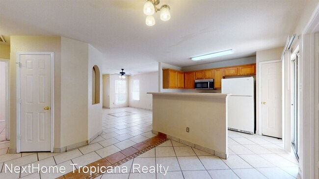 Building Photo - 3 br, 2 bath House - 1309 Fox Creek Drive