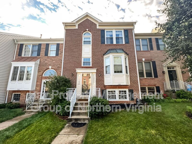 Primary Photo - 12157 Derriford Ct