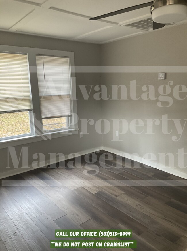 Foto del edificio - 1409 Parker St