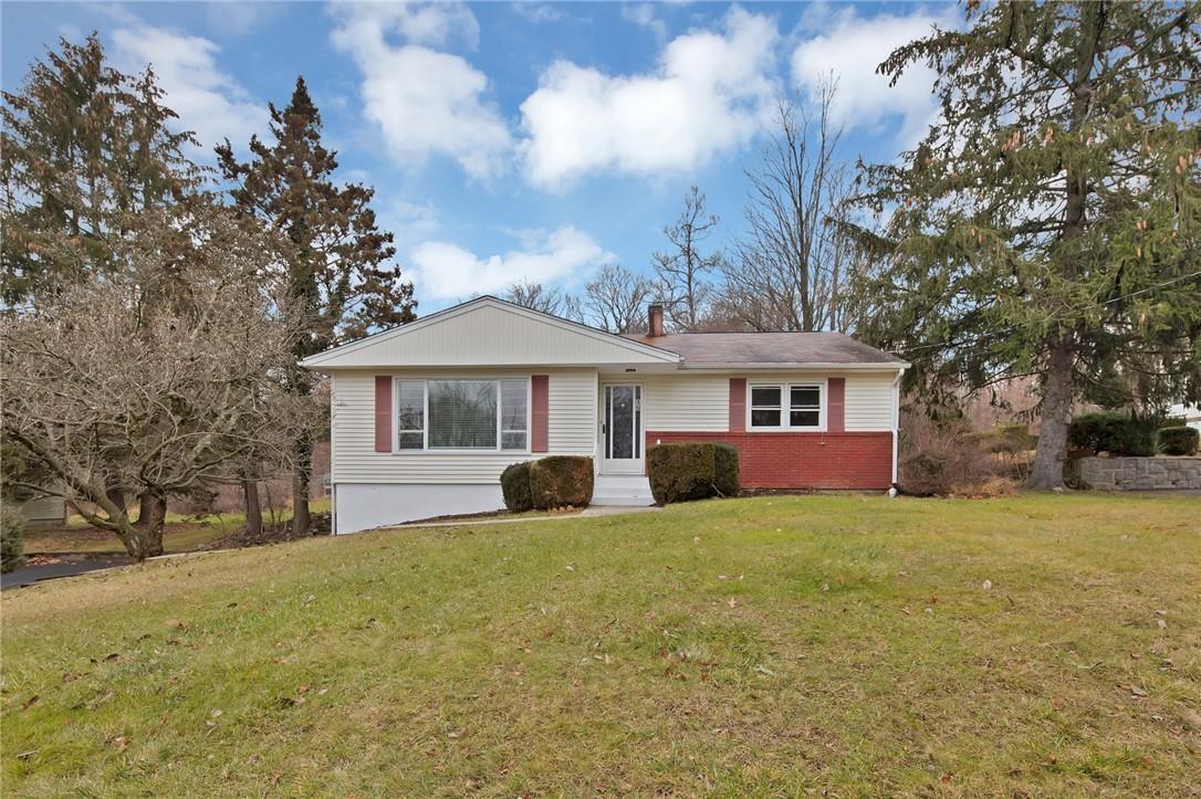 Foto principal - 15 Hearthston Ln
