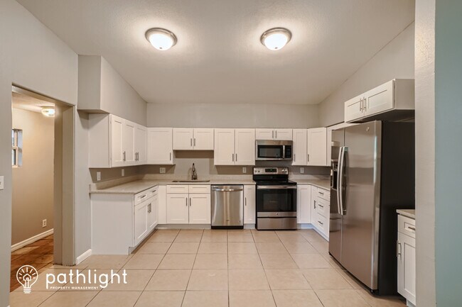 Building Photo - 5419 Ashmeade Road, Orlando, FL, 32810