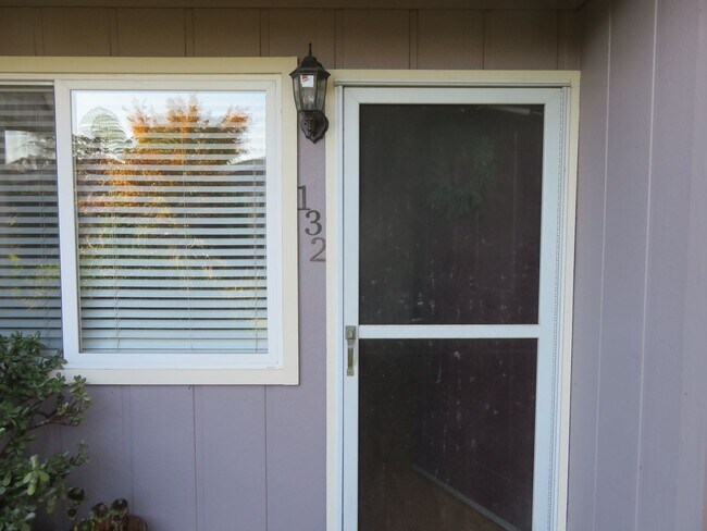 Foto del edificio - 3 bed 1.5 Bath in Harbor Oaks
