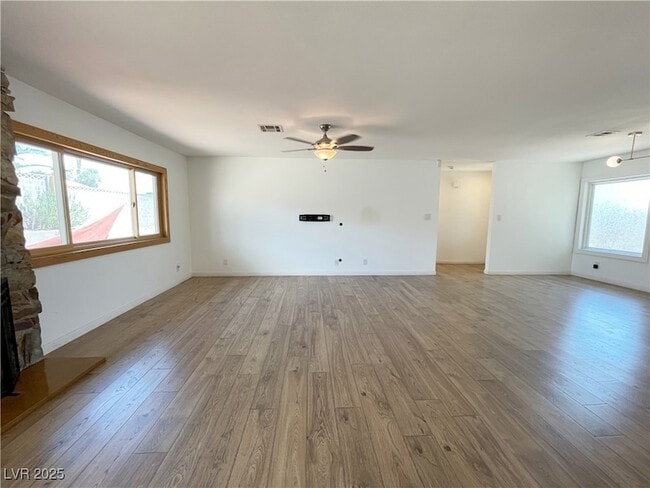 Foto del edificio - 3548 Silver Bend St