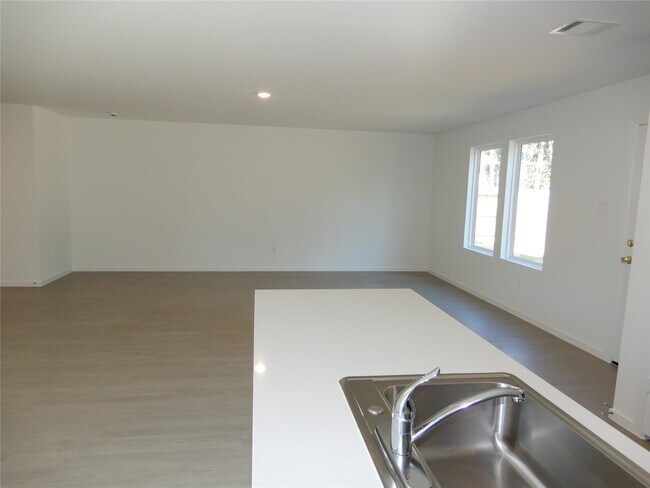 Building Photo - 16551 Plum Bark Dr