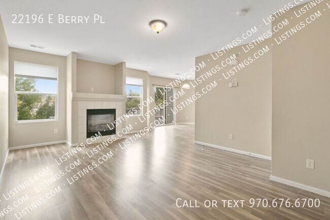 Foto del edificio - 22196 E Berry Pl