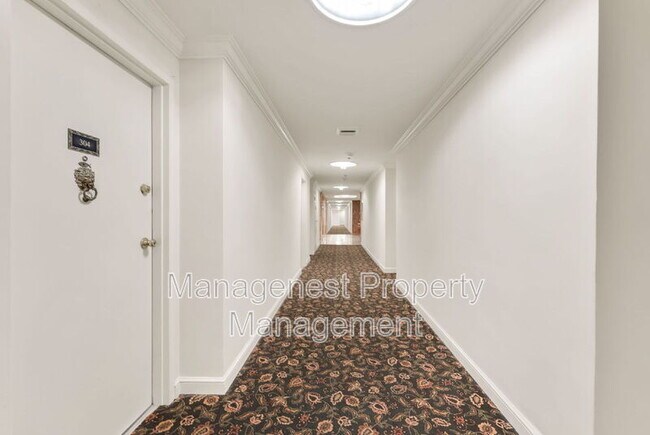 Foto del edificio - 700 Biltmore Way