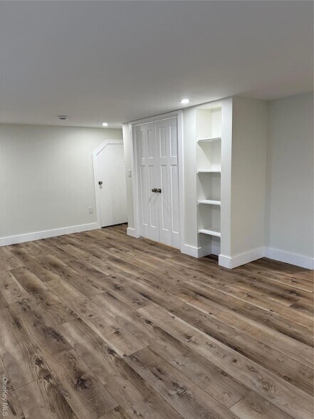 Foto del edificio - 32 Ketchum Rd