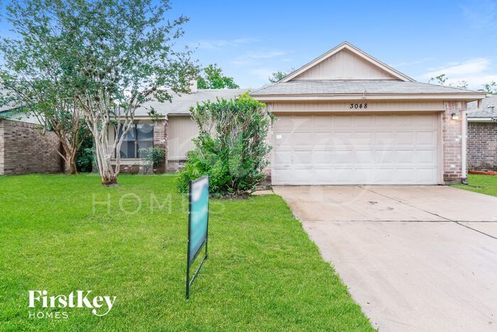 Foto principal - 3048 Walnut Springs Dr