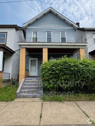 Building Photo - 17 Ainsworth St