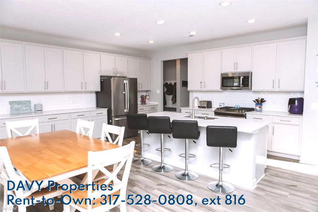 Building Photo - 5 br, 3.5 bath House - 3928 Kensington Dr