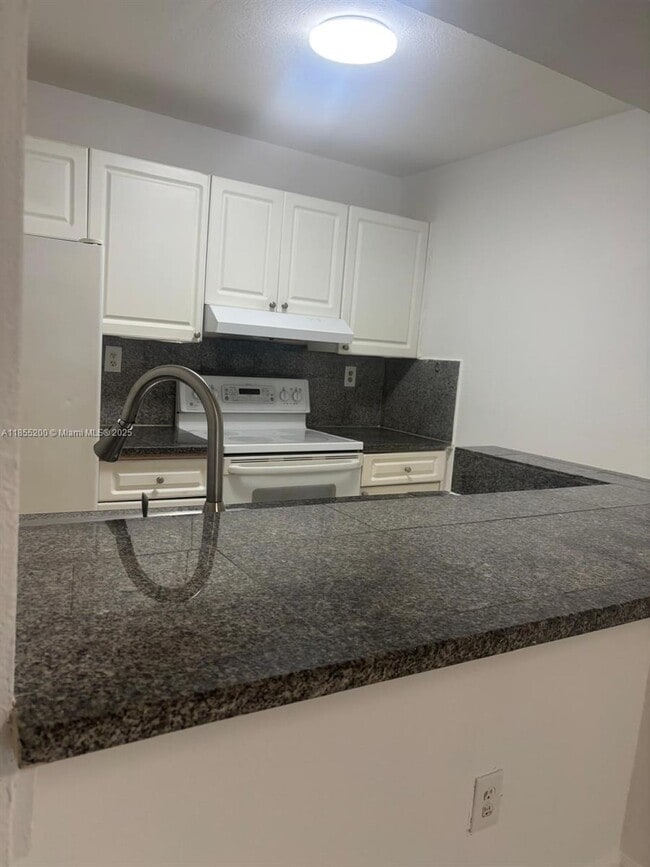 Foto del edificio - 4400 W 16th Ave