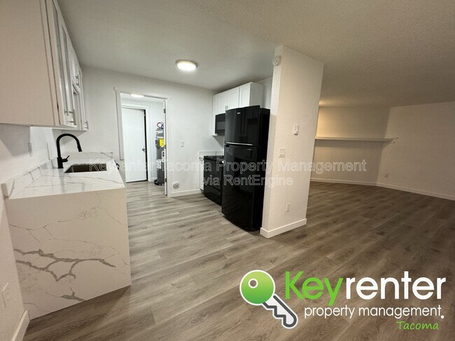 Foto del edificio - 15909 18th Ave Ct E
