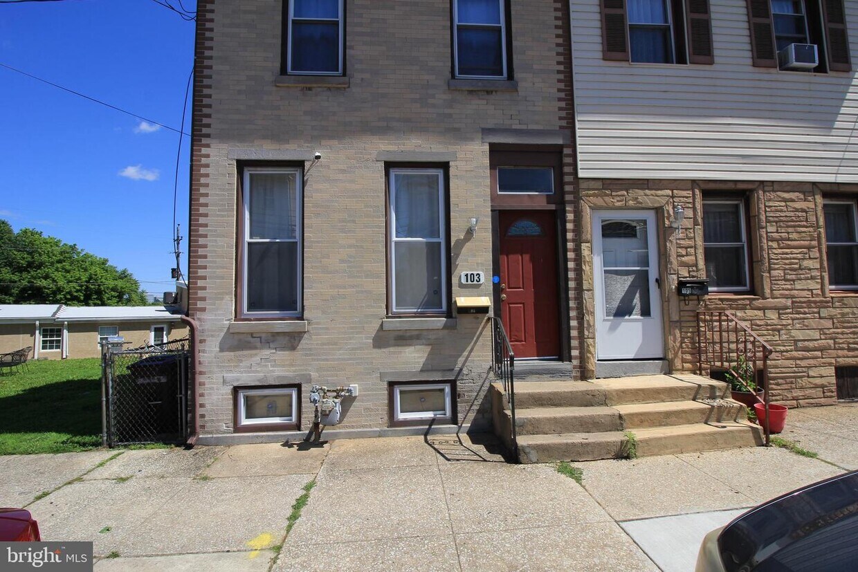 103 E 4th St, Bridgeport, PA 19405 House for Rent in Bridgeport, PA