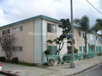 Primary Photo - 642 N Wilmington Blvd