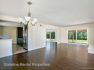 Building Photo - 24125 Del Monte Dr