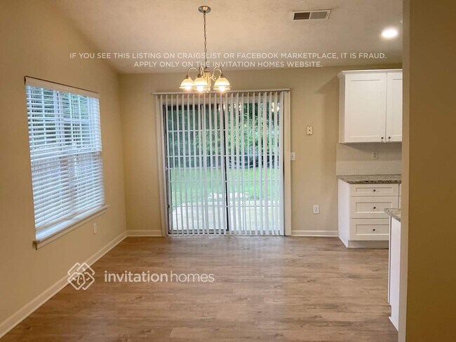 Foto del edificio - 2460 Lofton Ct