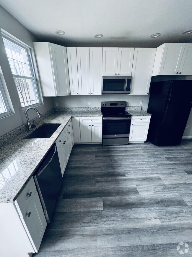 Patterson Place Apartments for Rent with a Yard Baltimore, MD 1