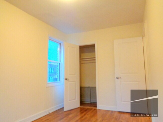 Foto del edificio - 424 Hawthorne St