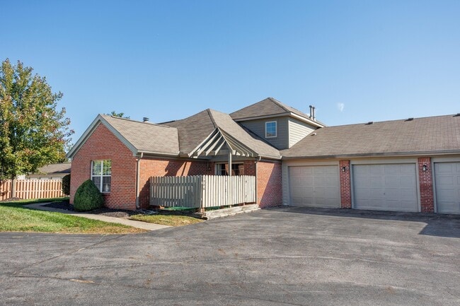 Foto del edificio - 3906 Sandstone Cir