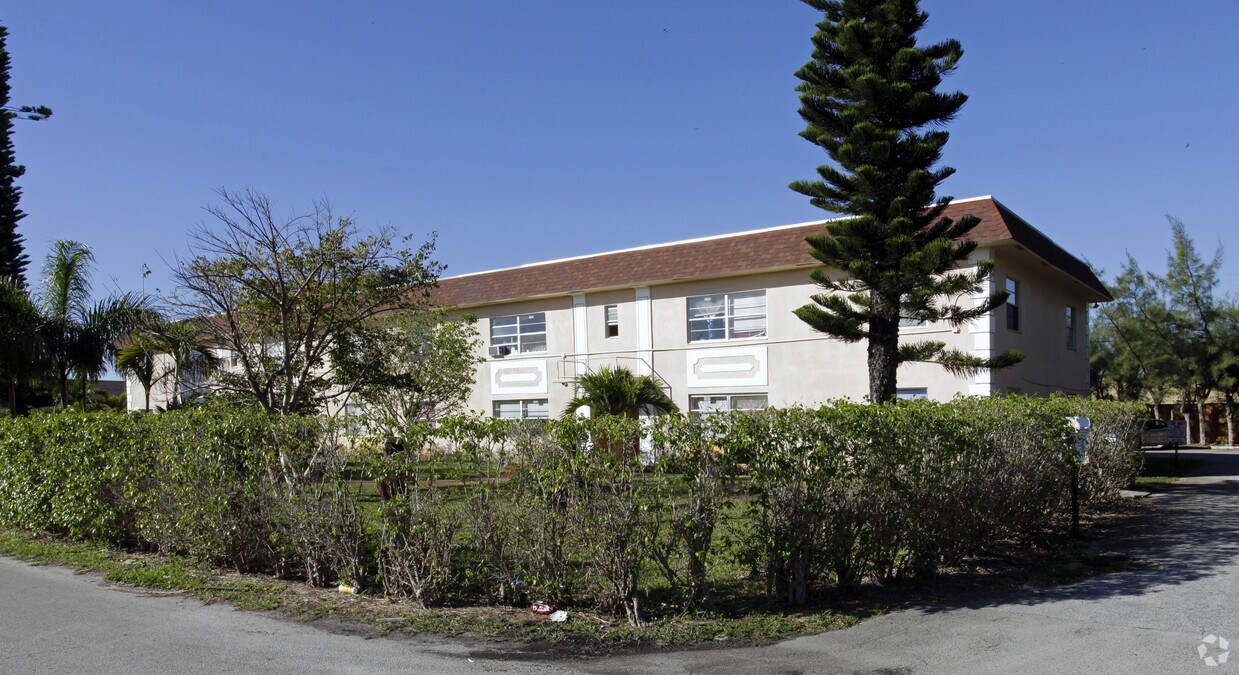 Building Photo - Selberg Apartments