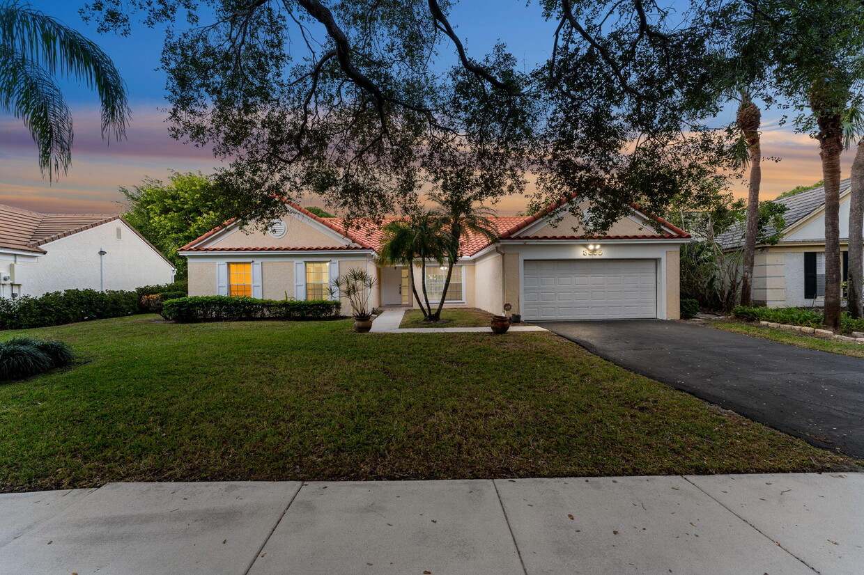 Foto principal - 3855 Sabal Lakes Rd