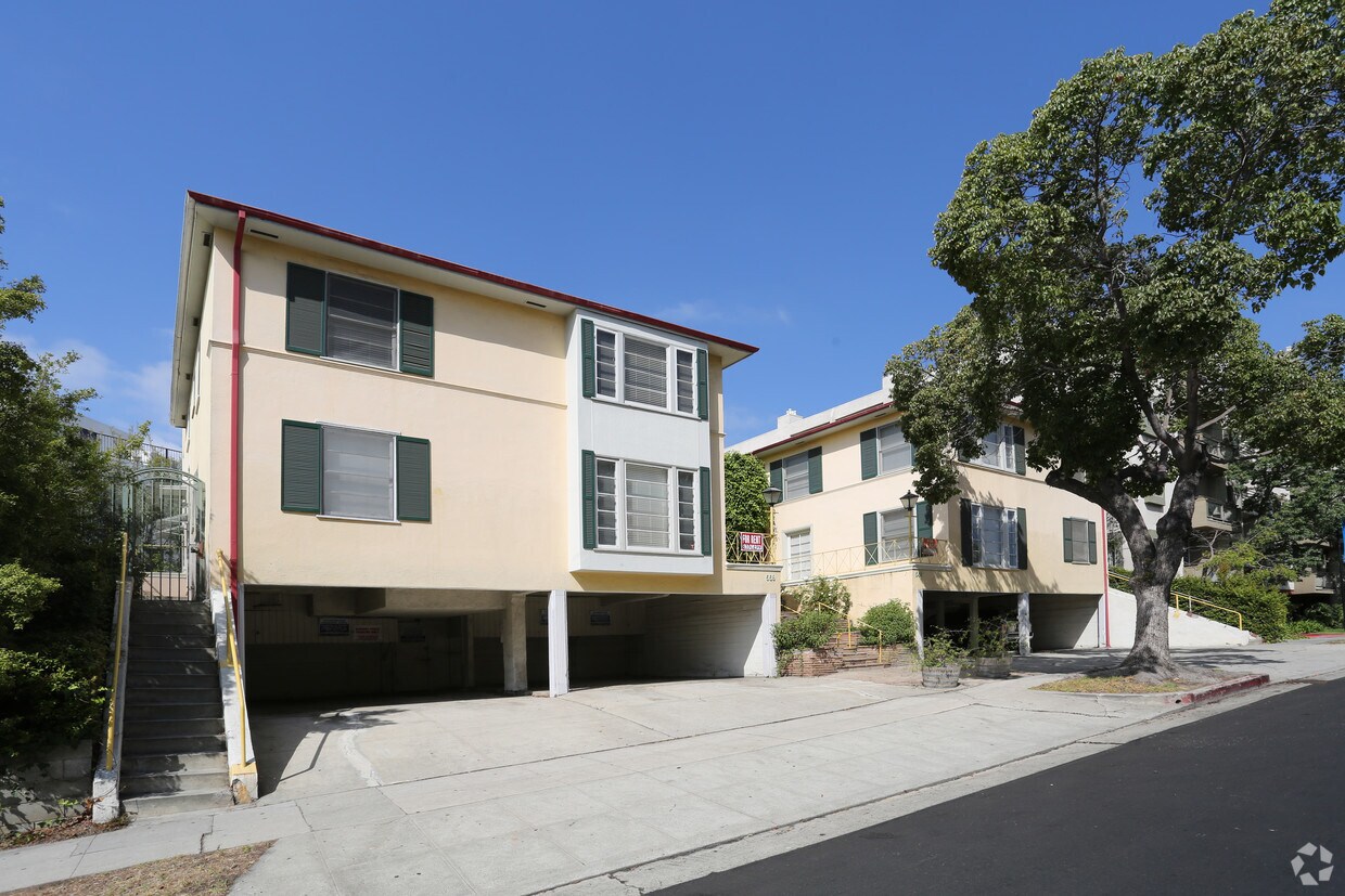 Building Photo - 545-559 Midvale Ave