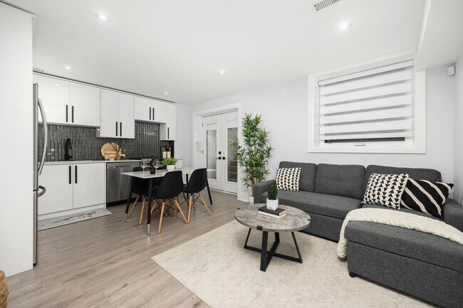 Photo du bâtiment - 26 Exford Dr