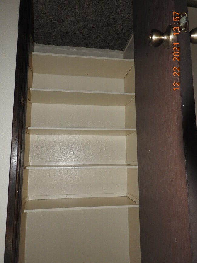 PANTRY - 1175 Berrum Ln