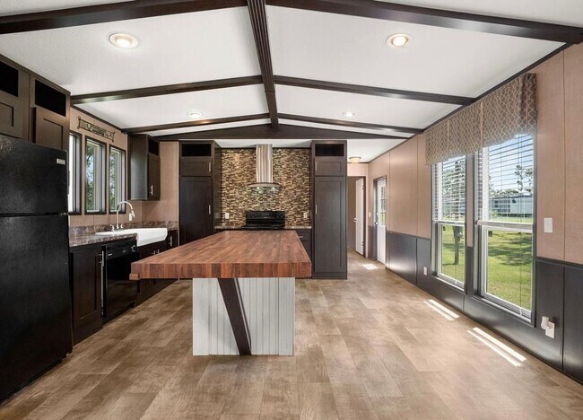 Foto del edificio - 2846 Smyrna Rd