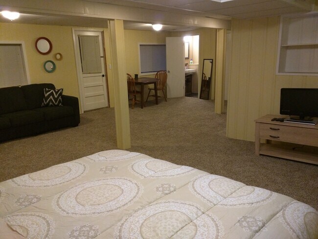 Finished Basement with half bath - 6503 N Broadway